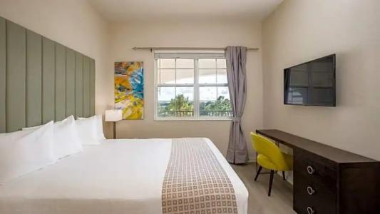 Vista Cay Resort by Millenium at Universal Blvd. - 52