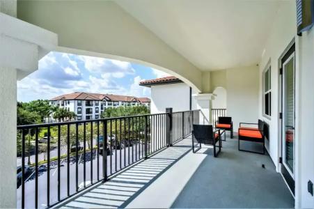 Vista Cay Resort by Millenium at Universal Blvd. - 7