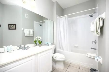 Vista Cay Resort by Millenium at Universal Blvd. - 43