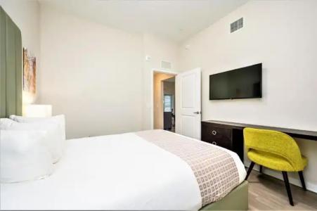 Vista Cay Resort by Millenium at Universal Blvd. - 130