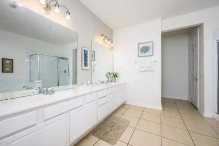 Vista Cay Resort by Millenium at Universal Blvd. - 135