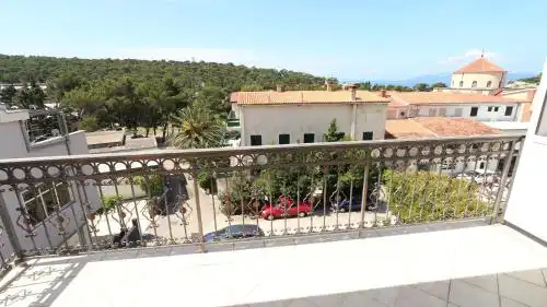 Guesthouse Sandra - 90