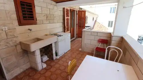 Guesthouse Sandra - 98
