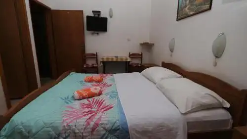 Guesthouse Sandra - 123