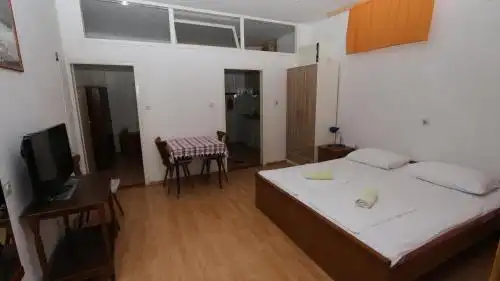 Guesthouse Sandra - 37