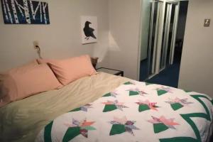 Cecelia's B&B, Anchorage