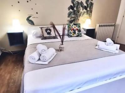 A Due Passi Dal Centro Sweet Rooms - 1