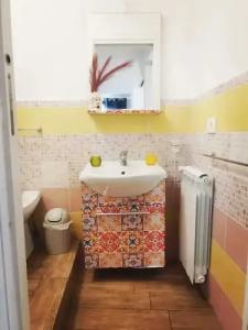 A Due Passi Dal Centro Sweet Rooms - 35