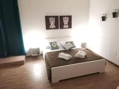 A Due Passi Dal Centro Sweet Rooms - 23