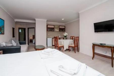 Open Sea Luxury Apartments - 16