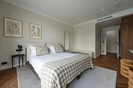 Brown Beach House & Spa - 9