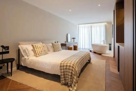 Brown Beach House & Spa - 6