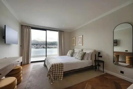 Brown Beach House & Spa - 8