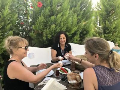 Kiraz Cicegi Butik Akyaka - 17