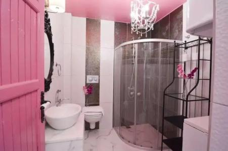 Kiraz Cicegi Butik Akyaka - 6