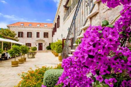 Boutique Kazbek - 20