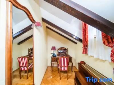 Boutique Kazbek - 114