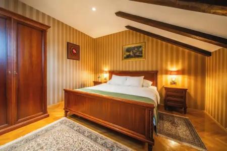 Boutique Kazbek - 93