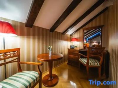 Boutique Kazbek - 116