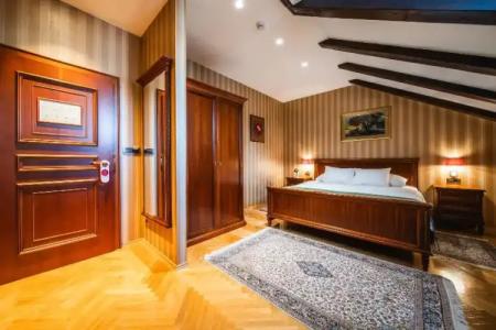 Boutique Kazbek - 106