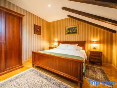 Boutique Kazbek - 112