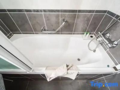 Boutique Kazbek - 122