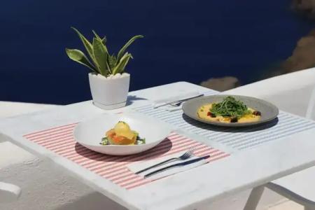 Rocabella Santorini & Spa - 13