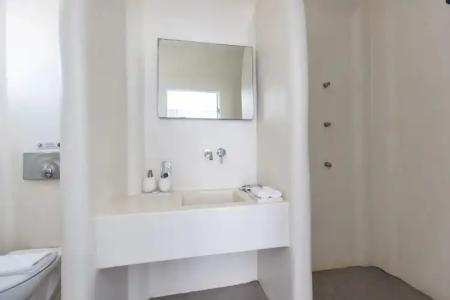 Rocabella Santorini & Spa - 9