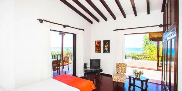 Malt Beachfront Villa - 17