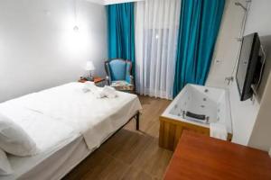 Aden Boutique Otel, Cesme