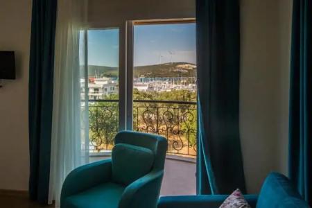 Clementine Suits Sigacik - 84