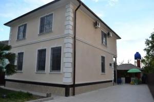 U Morya Guest House, Sukhumi