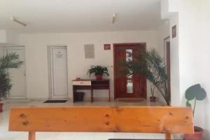 Gloria Holiday House