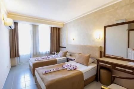 May Flower Apart - 110