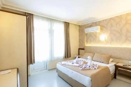 May Flower Apart - 82