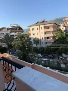 May Flower Apart - 65