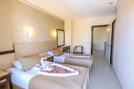 May Flower Apart - 86