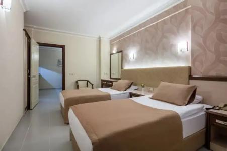 May Flower Apart - 71