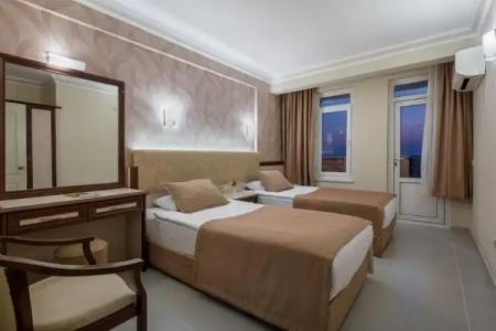 May Flower Apart - 53