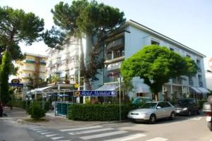 Hotel Mondial, Cervia