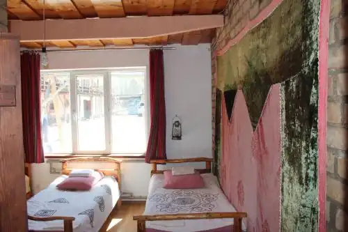 Ashu Guest House - 7