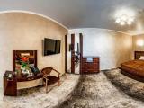 2 Bedrooms Sextuple Apartment with balcony