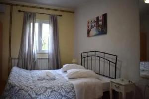 Matanovi dvori-Krka National Park Guest house, Lozovac