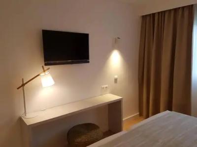 Apartamentos Ses Roquetes - 2