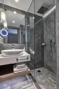 Electra Metropolis - 20