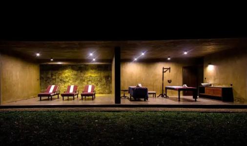 The Kandy Samadhicentre - 12