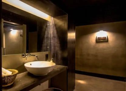 The Kandy Samadhicentre - 81