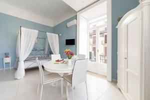 Rosaroll Mini-hotel, Naples