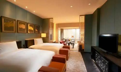 Waldorf Astoria - 116