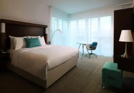 Courtyard by Marriott - 6